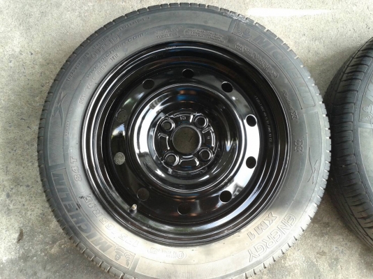 ล้อกะทะขอบ15นิ้ว4รู100 พร้อมยาง สวยๆ ชุดนี้ ราคา 1900 บาท ล้อกะทะขอบ15นิ้ว4รู100 พร้อมยาง สวยๆ ชุดนี้ ราคา 1900 บาท