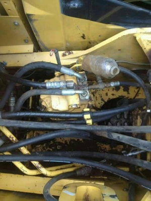 ขาย 1,450,000 KOMATSU PC200-8 ทำงาน 15,××× ชั่วโมง เครื่องดี ปั๊มดี พร้อมใช้ เอกสารเล่ม รถอยู่ จ.สกลนคร 090-772-3710 090-772-3708 ขาย 1,450,000 KOMATSU PC200-8 ทำงาน 15,××× ชั่วโมง เครื่องดี ปั๊มดี พร้อมใช้ เอกสารเล่ม รถอยู่ จ.สกลนคร 090-772-3710 090-772-3708