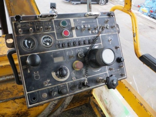 รถปูยาง DEMAG DF140CS ปูได้ 11 เมตร เก่ง เครื่องจักรนำเข้า 0859049669