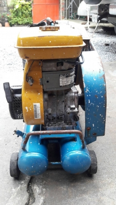 เครื่องปั๊มลม IWATA เครื่อง ROBIN EY20  ถังคู่