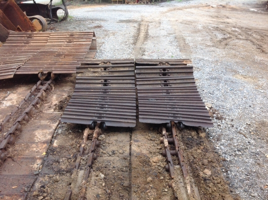 ขายอาหลั่ยแบคโค KOMATSU 100-5 หลายรายการ ตามรูปสวยทุกชิ้น ขายอาหลั่ยแบคโค KOMATSU 100-5 หลายรายการ ตามรูปสวยทุกชิ้น