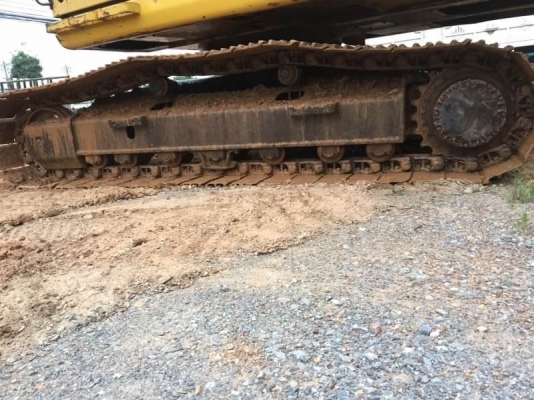 แบคโฮ komatsu 200รุ่น8. เอกสารเล่มทะเบียน. พร้อมใช้สุดๆ