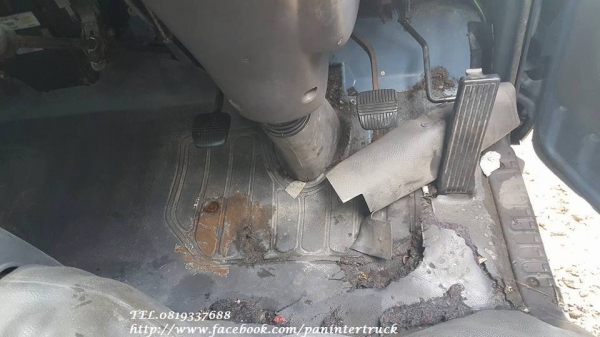 สินค้าเก่านอก*ขายถูกด่วนๆ หัวเก๋งรถบรรทุก 4 ล้อใหญ่,6 ล้อเล็ก /CABIN NISSANรุ่น:CABSTAR(รุ่นยกหัวไม่ได้/ไม่มีขาหลัง) ราคาเพียง 28,000 บาท สินค้าเก่านอก*ขายถูกด่วนๆ หัวเก๋งรถบรรทุก 4 ล้อใหญ่,6 ล้อเล็ก /CABIN NISSANรุ่น:CABSTAR(รุ่นยกหัวไม่ได้/ไม่มีขาหลัง) ราคาเพียง 28,000 บาท