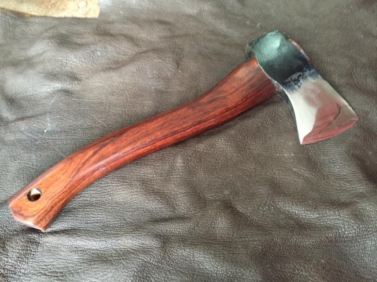 ขายขวานเสือแต่งหัว 1 1/4ปอน HULT'S CELEBRATED AXES. MADE IN SWEDEN.