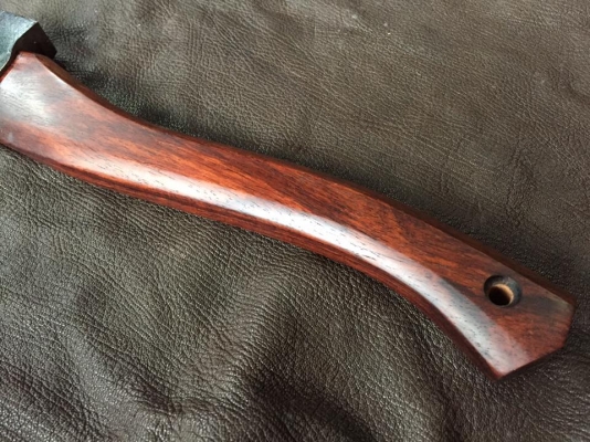 ขายขวานเสือแต่งหัว 1 1/4ปอน HULT'S CELEBRATED AXES. MADE IN SWEDEN.