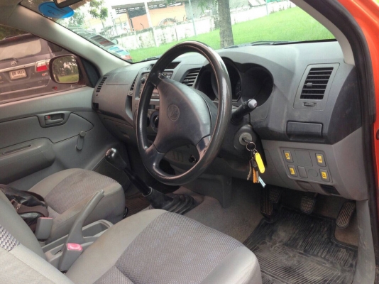 วีโก้ปี 09 ตัว J เกียร์ธรรมดา รถเดิมสวยพร้อมใช้ สีเดิมโรงงาน 255,000 บาท ไม่ได้กลับสี รถ TOT ติดต่อคุณเอ๋ 092-6356419 วีโก้ปี 09 ตัว J เกียร์ธรรมดา รถเดิมสวยพร้อมใช้ สีเดิมโรงงาน 255,000 บาท ไม่ได้กลับสี รถ TOT ติดต่อคุณเอ๋ 092-6356419