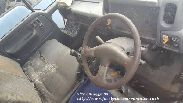 สินค้าเก่านอก*ขายถูกด่วนๆ หัวเก๋งรถบรรทุก 4 ล้อใหญ่,6 ล้อเล็ก /CABIN NISSANรุ่น:CABSTAR(รุ่นยกหัวไม่ได้/ไม่มีขาหลัง) ราคาเพียง 28,000 บาท