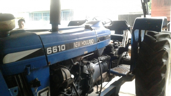 รถไถ่FORD 6610