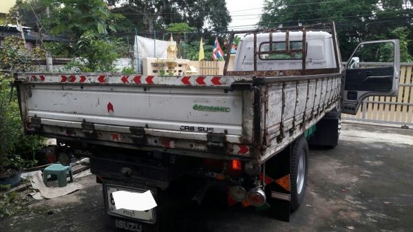 รถบรรทุก 6ล้อ ISUZU ปี26 เครื่อง 110 แรง คลัชชี เค เอส เปลื่ยนหัวมายังไม่ลงเล่ม พวงมาลัยเพาเวอร์ ราคา 168,000 บ.รถอยู่สระบุรี รถบรรทุก 6ล้อ ISUZU ปี26 เครื่อง 110 แรง คลัชชี เค เอส เปลื่ยนหัวมายังไม่ลงเล่ม พวงมาลัยเพาเวอร์ ราคา 168,000 บ.รถอยู่สระบุรี