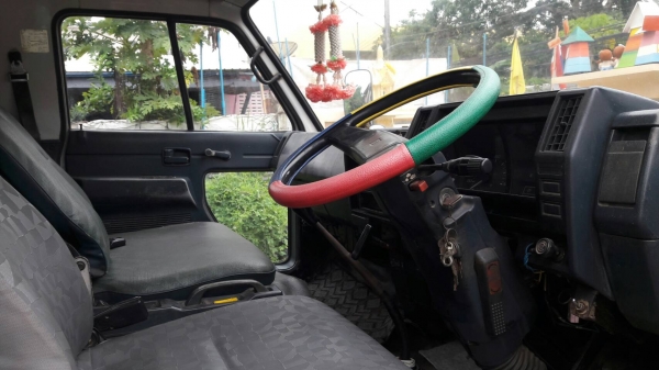 รถบรรทุก 6ล้อ ISUZU ปี26 เครื่อง 110 แรง คลัชชี เค เอส เปลื่ยนหัวมายังไม่ลงเล่ม พวงมาลัยเพาเวอร์ ราคา 168,000 บ.รถอยู่สระบุรี รถบรรทุก 6ล้อ ISUZU ปี26 เครื่อง 110 แรง คลัชชี เค เอส เปลื่ยนหัวมายังไม่ลงเล่ม พวงมาลัยเพาเวอร์ ราคา 168,000 บ.รถอยู่สระบุรี