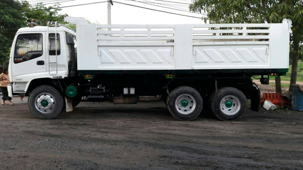 สิบล้อ อีซูชุ Dega 270ยูโร2ปี49 ดั้มกะบะสามมิต มีระบบลากลูก สภาพเดิมๆสวยพายในครบพร้อมใช้ ทะเบียนพร้อมโอน สิบล้อ อีซูชุ Dega 270ยูโร2ปี49 ดั้มกะบะสามมิต มีระบบลากลูก สภาพเดิมๆสวยพายในครบพร้อมใช้ ทะเบียนพร้อมโอน