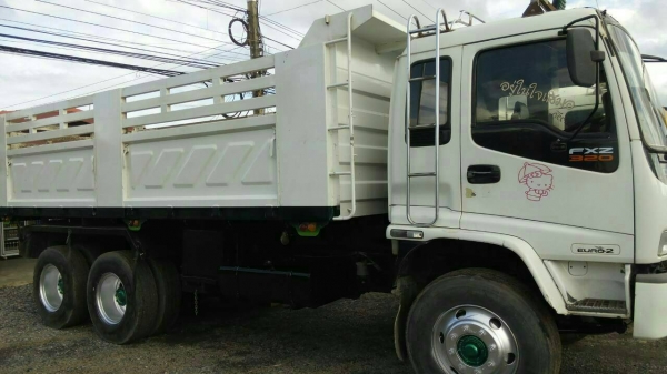 สิบล้อ อีซูชุ Dega 270ยูโร2ปี49 ดั้มกะบะสามมิต มีระบบลากลูก สภาพเดิมๆสวยพายในครบพร้อมใช้ ทะเบียนพร้อมโอน สิบล้อ อีซูชุ Dega 270ยูโร2ปี49 ดั้มกะบะสามมิต มีระบบลากลูก สภาพเดิมๆสวยพายในครบพร้อมใช้ ทะเบียนพร้อมโอน