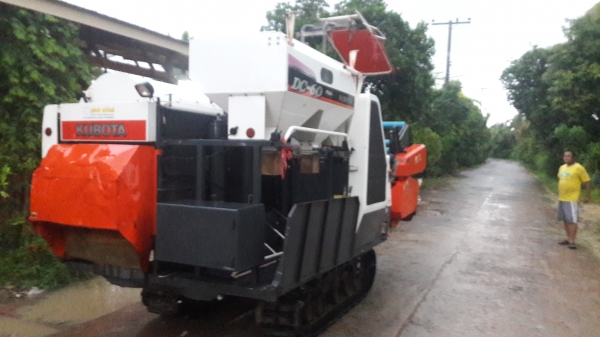 ขาย Dc 60พลัส ปี 53 พร้อมใช้งาน เอกสารทะเบียนพร้อมโอน 235000 ต่อรอง 0928621172