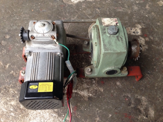 ขายมอเตอร์เกียร์ Shinpo 60W 220V made in Japan รุ่นปรับรอบได้ พร้อมแท่นและหัวเกียร์ทดรอบ สภาพสวยมาก หมุนนิ่ม พร้อมใช้งาน ขายมอเตอร์เกียร์ Shinpo 60W 220V made in Japan รุ่นปรับรอบได้ พร้อมแท่นและหัวเกียร์ทดรอบ สภาพสวยมาก หมุนนิ่ม พร้อมใช้งาน