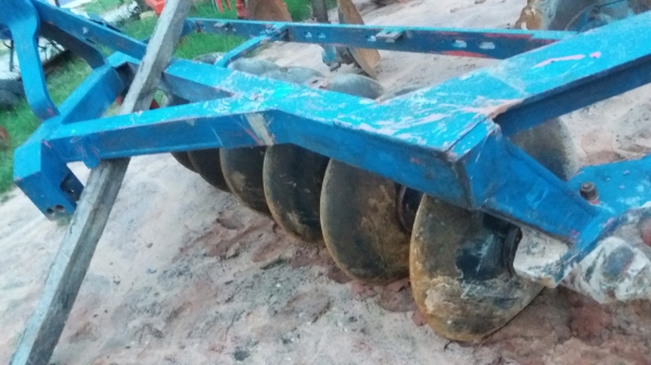 ผาล6ใบ26ตราช้าง