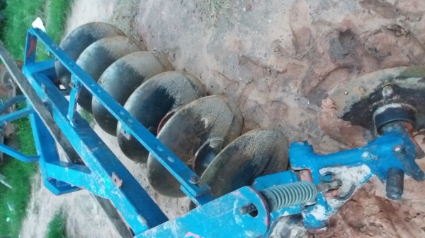 ผาล6ใบ26ตราช้าง ผาล6ใบ26ตราช้าง