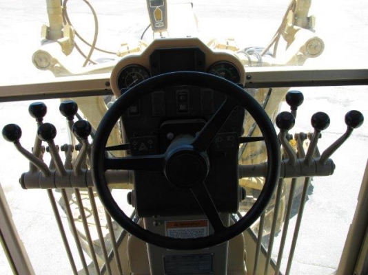 รถเกรด 140H # 2ZK04308