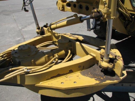 รถเกรด 140H # 2ZK04308