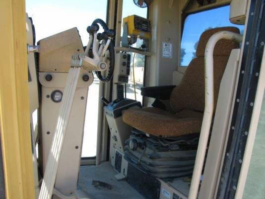 รถเกรด 140H # 2ZK04308