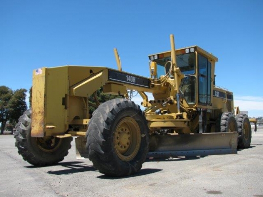 รถเกรด 140H # 2ZK04308