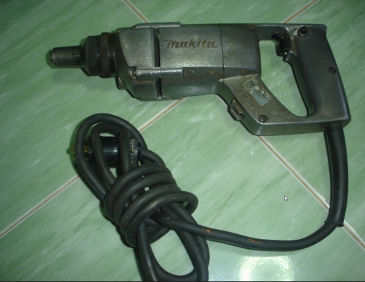 ขายสว่านไขควง MAKITA 6700N Made in japan