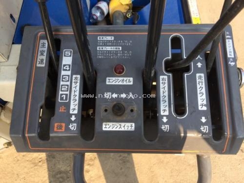 มองหารถมือสองนำเข้าจากญี่ปุ่น ราคากันเอง รถเกี่ยวข้าวเดินตาม รหัสสินค้า : 80903767 ยี่ห้อ : ISEKI รุ่น : HL60 มองหารถมือสองนำเข้าจากญี่ปุ่น ราคากันเอง รถเกี่ยวข้าวเดินตาม รหัสสินค้า : 80903767 ยี่ห้อ : ISEKI รุ่น : HL60