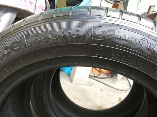 ขายยางรันแฟ๊ต 225-55-r17 คู่นึง