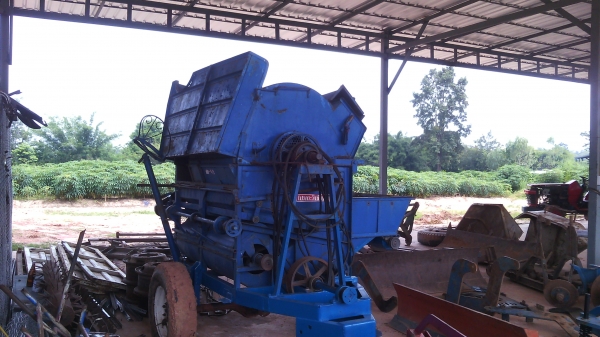 ขาย เครื่องนวดข้าวเกษตรพัฒนา