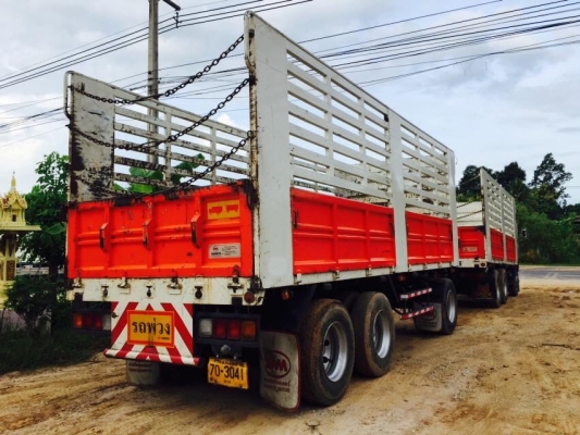 ขายรถพ่วงไม่ดัมพ์ HINO เครื่อง 344 แรง ธค.56 กระบะสามมิตรไม่ดัมพ์ ลูก 3 เพลา ยางดี รถสวยพร้อมใช้งาน