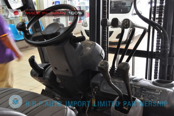 รถโฟล์คลิฟท์พร้อมขาย KOMATSU รุ่น FD25C-16-735771 ราคา 385,000 บาท นำเข้าจากประเทศญี่ปุ่น 100\% ไม่เคยใช้งานในไทย