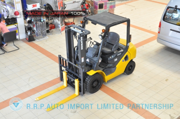 รถโฟล์คลิฟท์พร้อมขาย KOMATSU รุ่น FD25C-16-735771 ราคา 385,000 บาท นำเข้าจากประเทศญี่ปุ่น 100\% ไม่เคยใช้งานในไทย