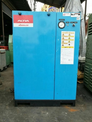 ปั้มลมตู้เก็บเสียงญี่ปุ่น EARTH FUJI รุ่น ALTIA ขนาด 3 HP สภาพสวยเงาๆลงตู้สดนอกมาเทสได้