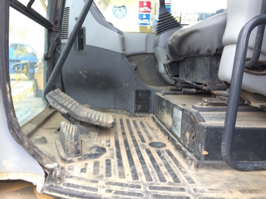 Komatsu PC128US-2EO ปี 2003 ใบแทร็คติดก้อนยาง นำเข้าจากญี่ปุ่น ถึงไทยแล้วครับ ราคาไม่แพงครับ