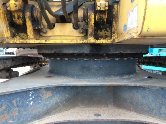 Komatsu PC128US-2EO ปี 2003 ใบแทร็คติดก้อนยาง นำเข้าจากญี่ปุ่น ถึงไทยแล้วครับ ราคาไม่แพงครับ