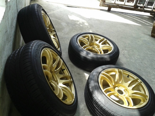 ขอบ17นิ้ว5รู114 น.8ล.9 พร้อมยาง สวยๆ 4 ล้อ ราคา 8900 บาท