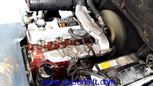 ขายรถยก TOYOTA 5FD25 เสาสูง 4.5 เมตร งาฮิ้งฟอร์ค ขายรถยก TOYOTA 5FD25 เสาสูง 4.5 เมตร งาฮิ้งฟอร์ค