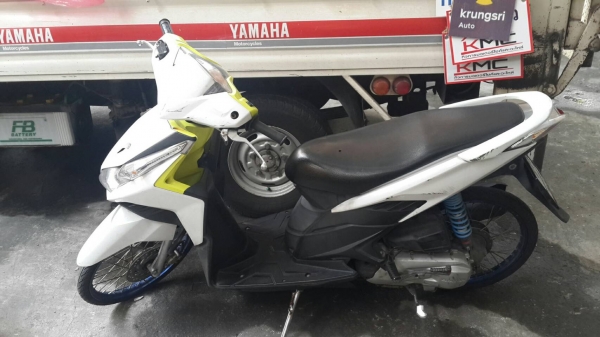 ขาย Honda Click 110 i ปี 53 เครื่องดีเดิมๆ ภายนอกมีรอยล้มด้านซ้าย และลงล้อขอบ 17 เล่มพร้อมชุดโอน ขาย Honda Click 110 i ปี 53 เครื่องดีเดิมๆ ภายนอกมีรอยล้มด้านซ้าย และลงล้อขอบ 17 เล่มพร้อมชุดโอน