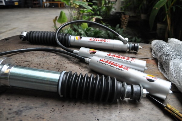โช้ค Robust shock ช่วยใการขับขี่ที่ดีขึ้น และทำให้คุณมั่งใจในการขับขี่ที่ดี โช้ค Robust shock ช่วยใการขับขี่ที่ดีขึ้น และทำให้คุณมั่งใจในการขับขี่ที่ดี