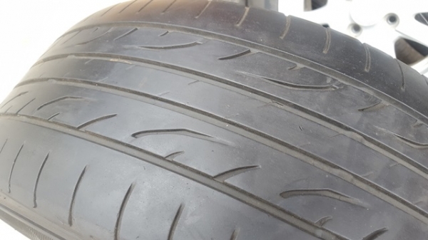 ขายล้อTE37 TZขอบ17 5รู กว้าง8พร้อมยาง 2 ล้อ