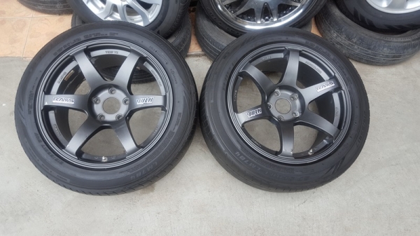 ขายล้อTE37 TZขอบ17 5รู กว้าง8พร้อมยาง 2 ล้อ