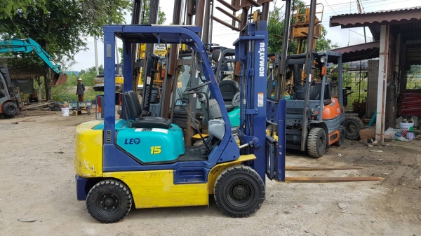 ขายด่วนรถยกKOMATSU FG15-16 ยก1.5ตันเสาสูง3เมตรแผงสไลย์รถนอกนำเข้ายังไม่เคยใช้งานในเมืองไทยเลย=รุ่นใหม่ขายถูกๆๆ