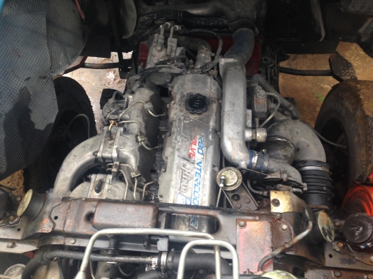 ขายเครื่องฮีโน่ P11C +เกียร์+หม้อน้ำ+อินเตอร์เครื่องเชียงกงไม่มีเปิดไม่มีไอเครื่องนิ่ม