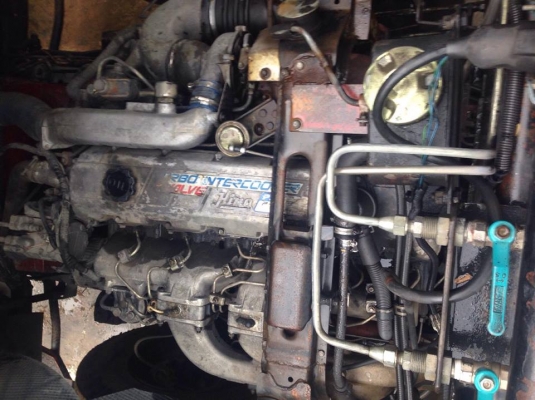 ขายเครื่องฮีโน่ P11C +เกียร์+หม้อน้ำ+อินเตอร์เครื่องเชียงกงไม่มีเปิดไม่มีไอเครื่องนิ่ม