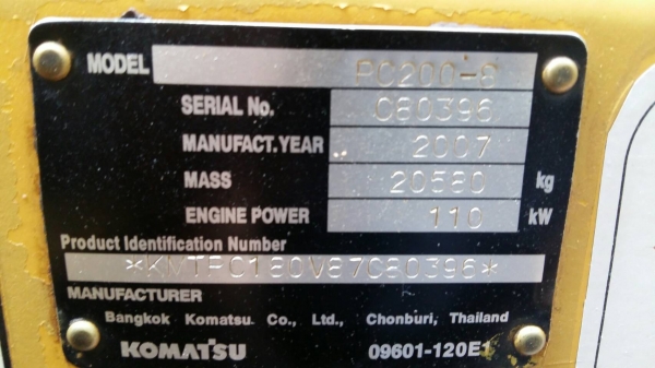 ขาย 1,395,000 KOMATSU pc 200-8 ทำงาน 15,&times;&times;&times;  ชั่วโมง เครื่องดี ปั๊มดี  ไฟฟ้าครบพร้อมใช้ เอกสารเล่ม รถอยู่ จ.สกลนคร 090-772-3710 090-772-3708