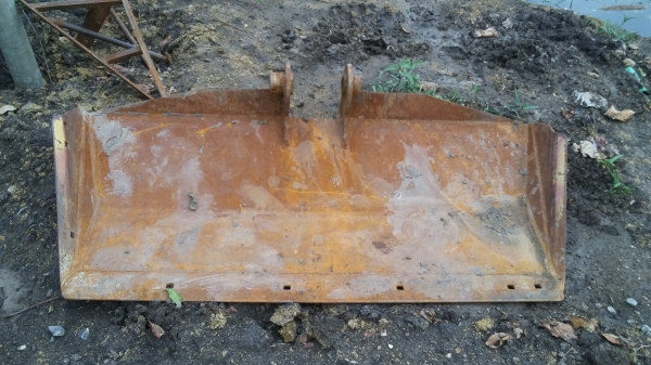 ขาย บุ้งกี๋ กวาดเลน ใส่รถขนาด PC30-40