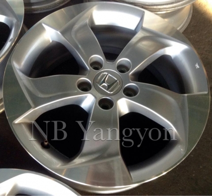 ล้อแม็ก Honda HRV 5รู114 ขอบ17 ถอดป้ายแดง