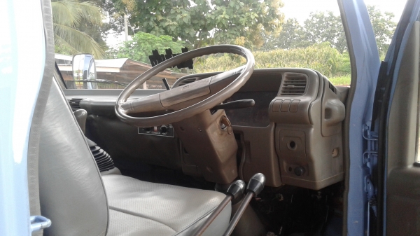 รถดั้มพ์