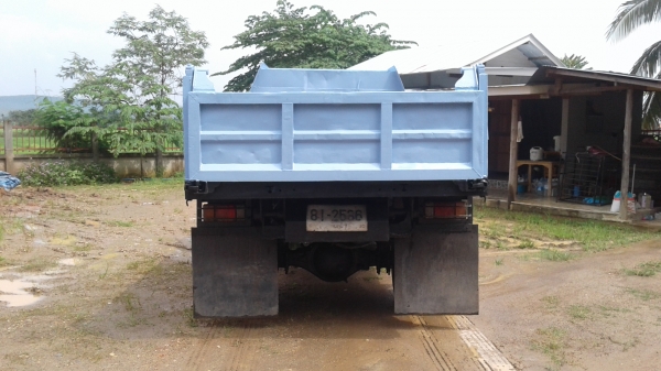 รถดั้มพ์