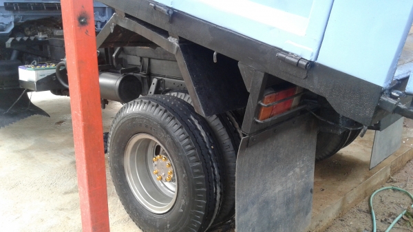 รถดั้มพ์