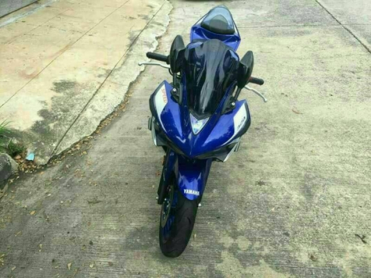Yamaha R3 ABS 2015 ท่อแต่ง ไฟหน้าแต่ง กันล้ม กระจกมองข้างแต่ง น๊อตตั้งสแตน เบาะท้ายแต่ง ราคา100,000.-บาท สนใจติดต่อได้เลยคับ